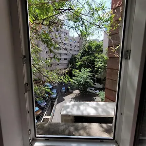 Anastasia Balcescu 4 Self Check In Code From 2pm Kitchen And Bedroom , Bucarest Rumanía