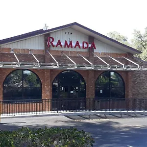 Ramada By Wyndham Temple Terrace/tampa North Otel